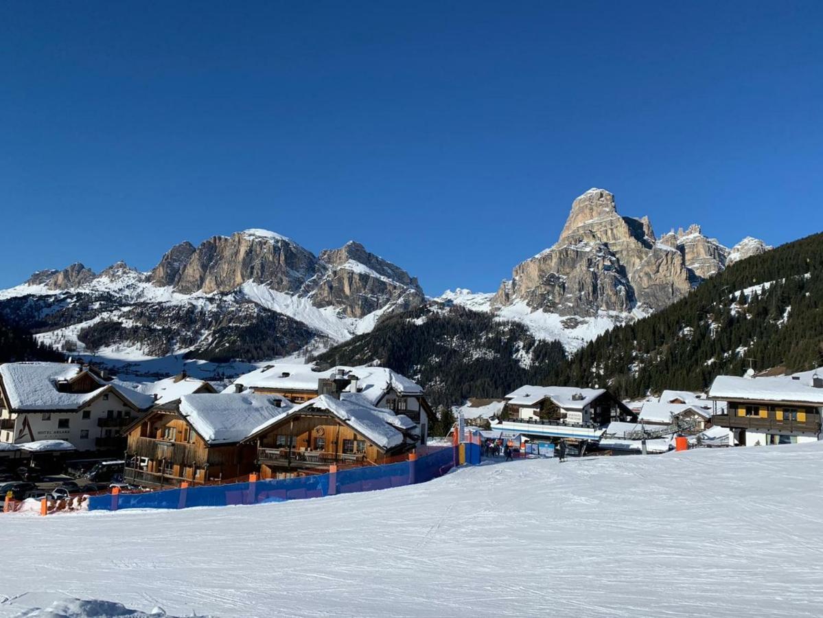 Nei Y Suredl Nevesole Aparthotel Corvara In Badia Exterior foto